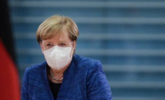 Μπάχαλο στη Γερμανία: Σύμβουλοι της Μέρκελ διαφωνούν με τα νέα μέτρα για τον κορωνοϊό
