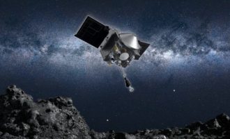 Το OSIRIS-REx της NASA κατάφερε να αγγίξει τον αστεροειδή Μπενού και να συλλέξει δείγμα