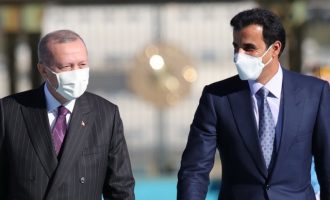 Ο εμίρης του Κατάρ προσπαθεί να σώσει τον Ερντογάν – Αγόρασε το 10% του Χρηματιστηρίου της Τουρκίας