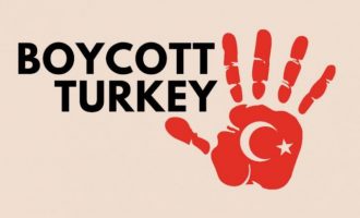 Μεγάλο πλήγμα στις τουρκικές εξαγωγές από το μποϊκοτάζ των Σαουδαράβων στα τουρκικά προϊόντα