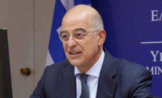 Πιο δημοφιλής υπουργός ο Δένδιας με 60% στο σύνολο της ελληνικής κοινής γνώμης