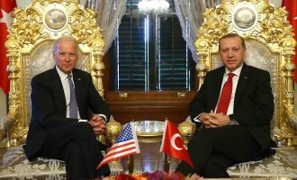 Bloomberg: Ο Ερντογάν ετοιμάζεται για τετραετία «κόλαση» με προέδρο τον Μπάιντεν