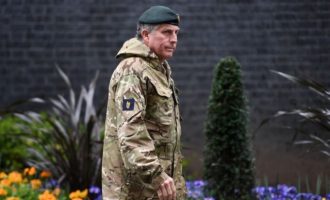Βρετανός στρατηγός: Υπαρκτός ο κίνδυνος παγκοσμίου πολέμου
