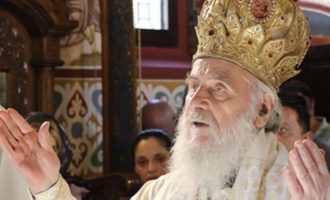 Ο πατριάρχης Σερβίας Ειρηναίος διασωληνώθηκε – Δίνει μάχη για τη ζωή του