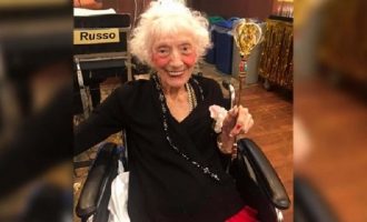 Νέα Υόρκη: 102χρονη σώθηκε… δύο φορές από τον κορωνοϊό