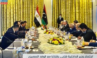 Υψηλόβαθμη αιγυπτιακή αντιπροσωπεία στην Τρίπολη της Λιβύης μετά την επίσκεψη Ακάρ