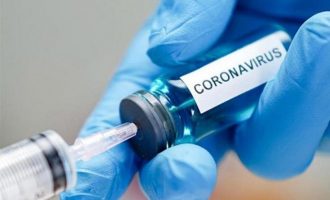 Γιατί πλήρως εμβολιασμένοι μολύνονται από κορωνοϊό;