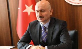 Ο Ιμάμογλου σέρνει στα δικαστήρια υπουργό του Ερντογάν