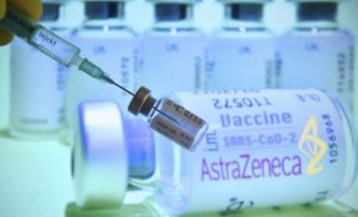 Το Βέλγιο πετά μισό εκατομμύριο δόσεις της AstraZeneca