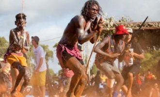Η Πανηπειρωτική Ομοσπονδία Αυστραλίας δηλώνει την αμέριστη συμπαράστασή της στους Αβορίγινες
