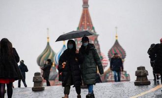 Δήμαρχος Μόσχας: Ο μισός πληθυσμός της πόλης έχει κορωνοϊό