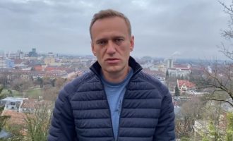 Η ρωσική αστυνομία συνέλαβε στενούς συνεργάτες του Ναβάλνι