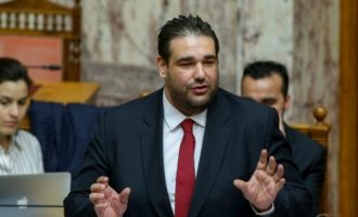 Τι απάντησε ο Λιβάνιος στις επικρίσεις τις αντιπολίτευσης για λογοκρισία στην ΕΡΤ