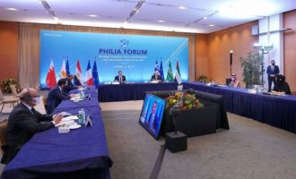 Μητσοτάκης στο «Philia Forum»: Συνδέουμε την Ευρώπη με τον Αραβικό Κόσμο