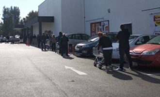 ΣΥΡΙΖΑ-ΠΣ: Κομφούζιο στα σουπερμάρκετ εξαιτίας του ανόητου μέτρου απαγόρευσης κυκλοφορίας στις 18.00