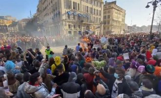 Γαλλία: Παρά τις απαγορεύσεις, 6.500 νέοι γιόρτασαν το καρναβάλι στη Μασσαλία