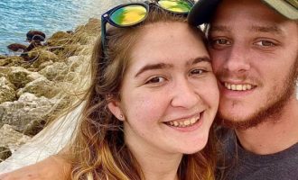 Τραγικός θάνατος για 22χρονη – Έχασε το κλειδί και κόλλησε στο παράθυρο ξενοδοχείου