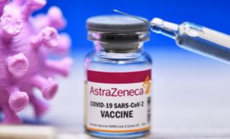H Iταλία κατάσχεσε 400.000 δόσεις του εμβολίου της AstraZeneca