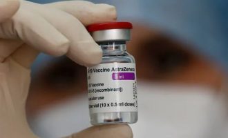 Συνεδριάζει εκτάκτως ο ΠΟΥ για το εμβόλιο της AstraZeneca