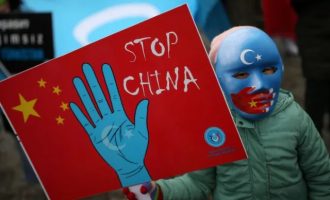 Η Κίνα κατηγορεί δυτικές χώρες ότι επιχειρούν να την αποσταθεροποιήσουν