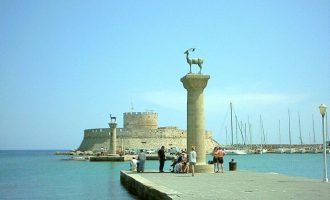 Το «πείραμα της Ρόδου» και το μεγάλο στοίχημα για τον ελληνικό τουρισμό