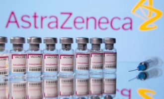 EMA: Το εμβόλιο ΑstraZeneca που παρασκευάζεται στην Ινδία δεν είναι εγκεκριμένο