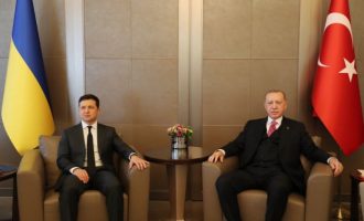 Ερντογάν: Η Τουρκία υποστηρίζει την εδαφική ακεραιότητα της Ουκρανίας