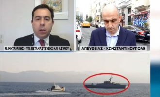 Μηταράκης: Δεν θεωρούνται πρόσφυγες όσοι συνοδεύονται από πολεμικά πλοία