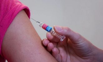Στη Γερμανία θα αρχίσει και εμβολιασμός στους 12χρονους