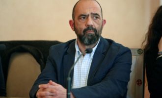 Πέθανε στα 55 του ο δημοσιογράφος Νίκος Ζαχαριάδης