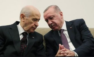 Διπλωματικές Πηγές: Ο Μπαχτσελί αναζητά «ρόλο» κι επικαλείται τον τουρκικό Όρκο του Έθνους