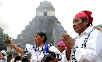 Οι πρόεδροι Μεξικού και Γουατεμάλας ζήτησαν συγγνώμη από τους Μάγια