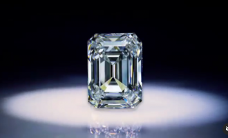 Σε δημοπρασία στη Γενεύη διαμάντι 101 καρατιών – Πόσο θα πωληθεί