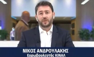 Ανδρουλάκης: «Μιλάτε για πάγωμα προκλήσεων και 20 Ιουλίου ο Ερντογάν θα εγκαινιάζει βάση drone στα Κατεχόμενα»
