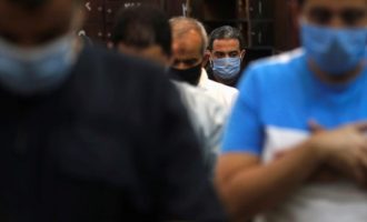 Αιγύπτιος αξιωματούχος προειδοποιεί για τέταρτο κύμα τον Σεπτέμβριο