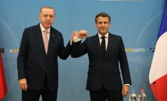 Τι συζήτησαν Μακρόν και Ερντογάν πριν τη Σύνοδο Κορυφής του ΝΑΤΟ