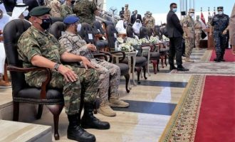 Η ελληνική στρατιωτική ηγεσία στα εγκαίνια του νέου ναυστάθμου της Αιγύπτου δίπλα στη Λιβύη