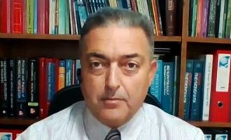 Βασιλικόπουλος: «Το τέταρτο κύμα δεν θα σταματήσει, αν δεν εμβολιαστούμε»