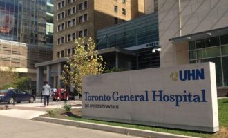 Νοσοκομειακός όμιλος στον Καναδά θα απολύσει τους ανεμβολίαστους τέλη Οκτωβρίου