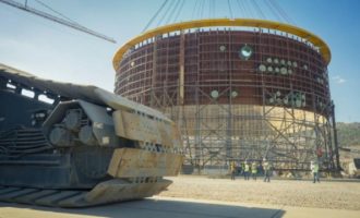 Oι Ρώσοι στέλνουν στην Τουρκία ατμογεννήτριες για τον δεύτερο αντιδραστήρα του σταθμού στο Ακούγιου