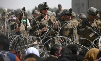 Οι Αμερικανοί θα συνεχίσουν την προσπάθεια εκκένωσης της Καμπούλ μέχρι 31/8