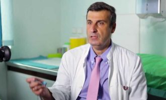 Καθηγητής Λουκίδης: Το 15% των εμβολιασμένων θα νοσήσει