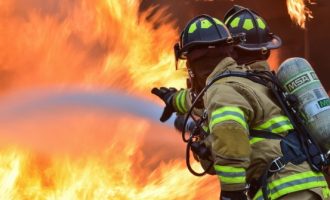 Εθελοντής πυροσβέστης έβαζε φωτιές για να τις σβήνει ο ίδιος