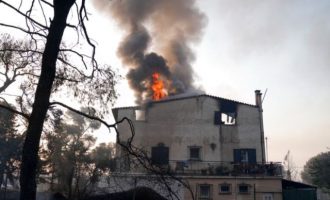 Δήμαρχος Αχαρνών: Έχουν καεί ολοσχερώς σπίτια – Η ζημιά είναι τεράστια
