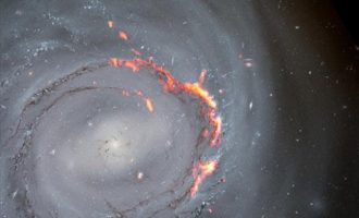 Εντοπίστηκε μακρινός γαλαξίας που βιώνει το φαινόμενο «μπούμεραγκ»