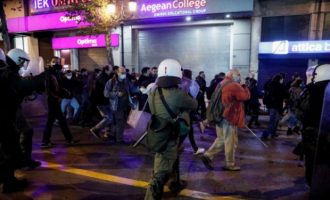 Επεισόδια σε πορεία στην Αθήνα για τον 20χρονο Ρομά που σκοτώθηκε στο Πέραμα