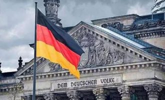 Κατέρρευσαν οι γερμανικές εξαγωγές – Προμηθευτές ενέργειας υπό το φάσμα χρεοκοπίας