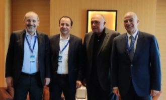 Συνάντηση ΥΠΕΞ Ελλάδας, Κύπρου, Αιγύπτου και Ιορδανίας στο Ντουμπάι – Έλληνες και Άραβες ενωμένοι