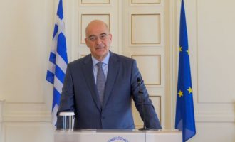 Πανηγυρίζει ο Δένδιας για τον «Νόμο Μενέντεζ»: «Ευχαριστούμε τους φίλους της Ελλάδας»