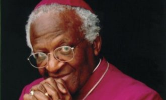 Νότια Αφρική: Πέθανε ο αρχιεπίσκοπος Ντέσμοντ Τούτου